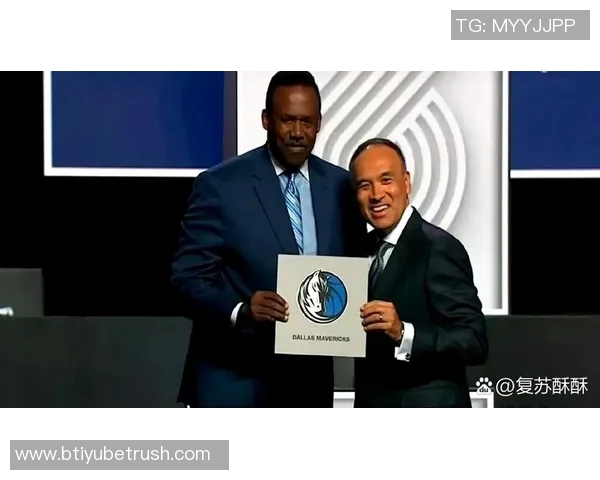 侠媒分析弗拉格与东契奇NBA首秀数据对比揭示潜力与表现差异 侠媒分析弗拉格与东契奇NBA首秀数据对比揭示潜力与表现差异