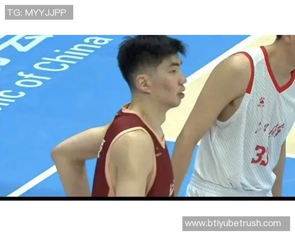 国家队中锋位置人手充足余嘉豪请假勇敢追梦值得支持 国家队中锋位置人手充足余嘉豪请假勇敢追梦值得支持