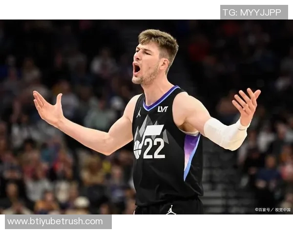 东契奇与父亲同坐过山车搞笑P图展现男人永葆少年心态的乐趣 东契奇与父亲同坐过山车搞笑P图展现男人永葆少年心态的乐趣