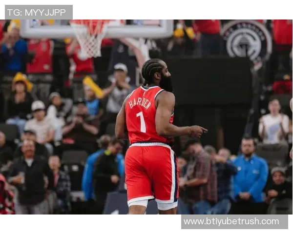 快船双星小卡与哈登同场表现不佳净胜分显著下降对抗不足