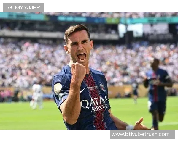 父亲：批评巴博萨罚失点球的人应关注登贝莱同样失误